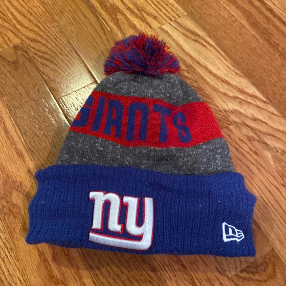 Youth giants hat with pom pin - worn once for Halloween - washed